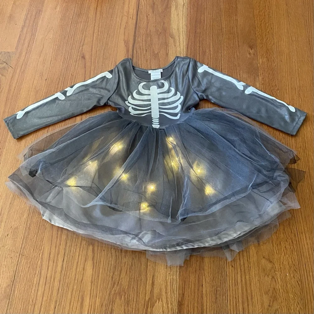 Pottery Barn Kids Light Up Tulle Skeleton Costume - Picture 3 of 11